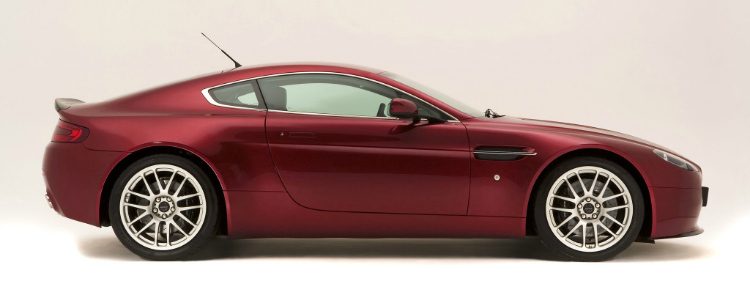 Aston Martin V8 Vantage Prodrive