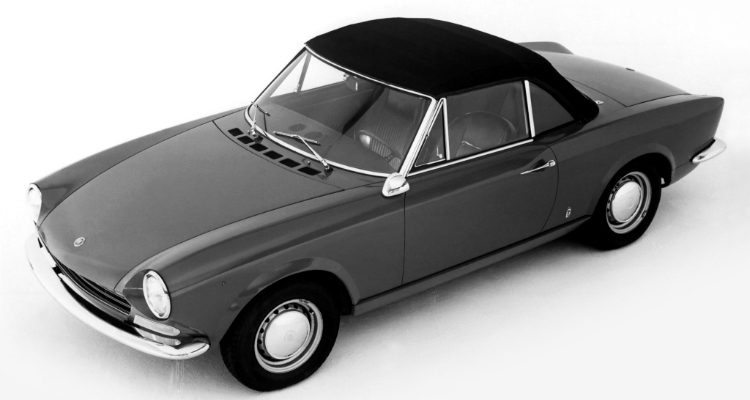 Fiat 124 Spider 