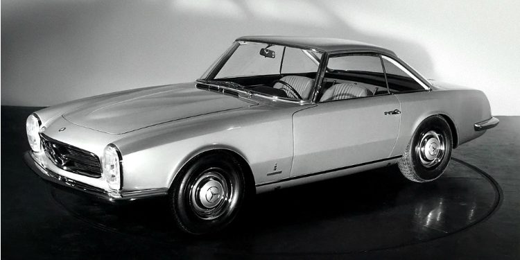 Mercedes-Benz 230 SL Pininfarina Coupé