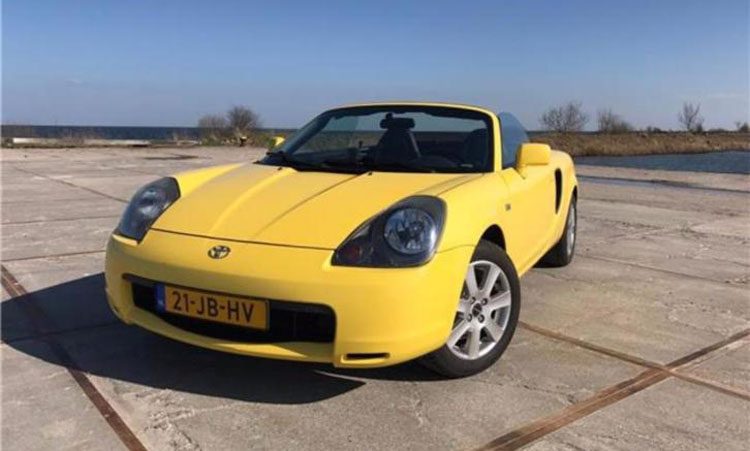 Toyota MR2