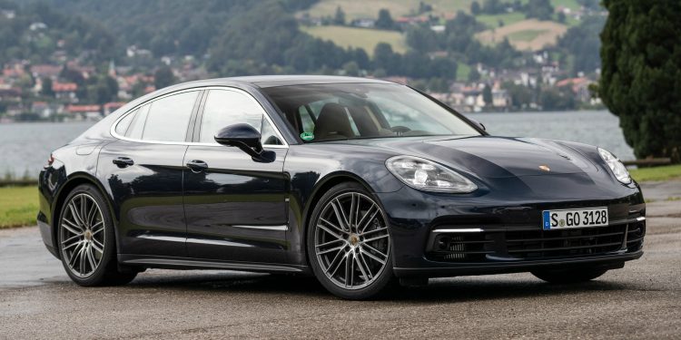 Porsche Panamera 4S Diesel (971)