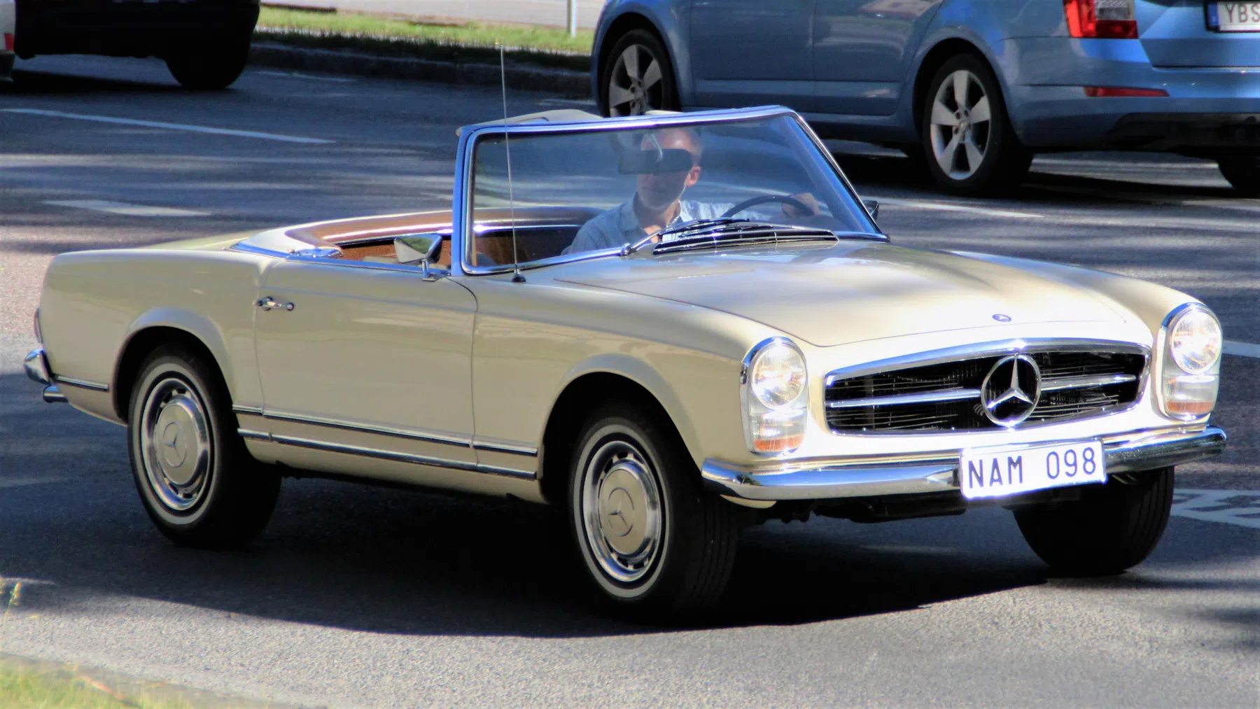 Mercedes 230SL
