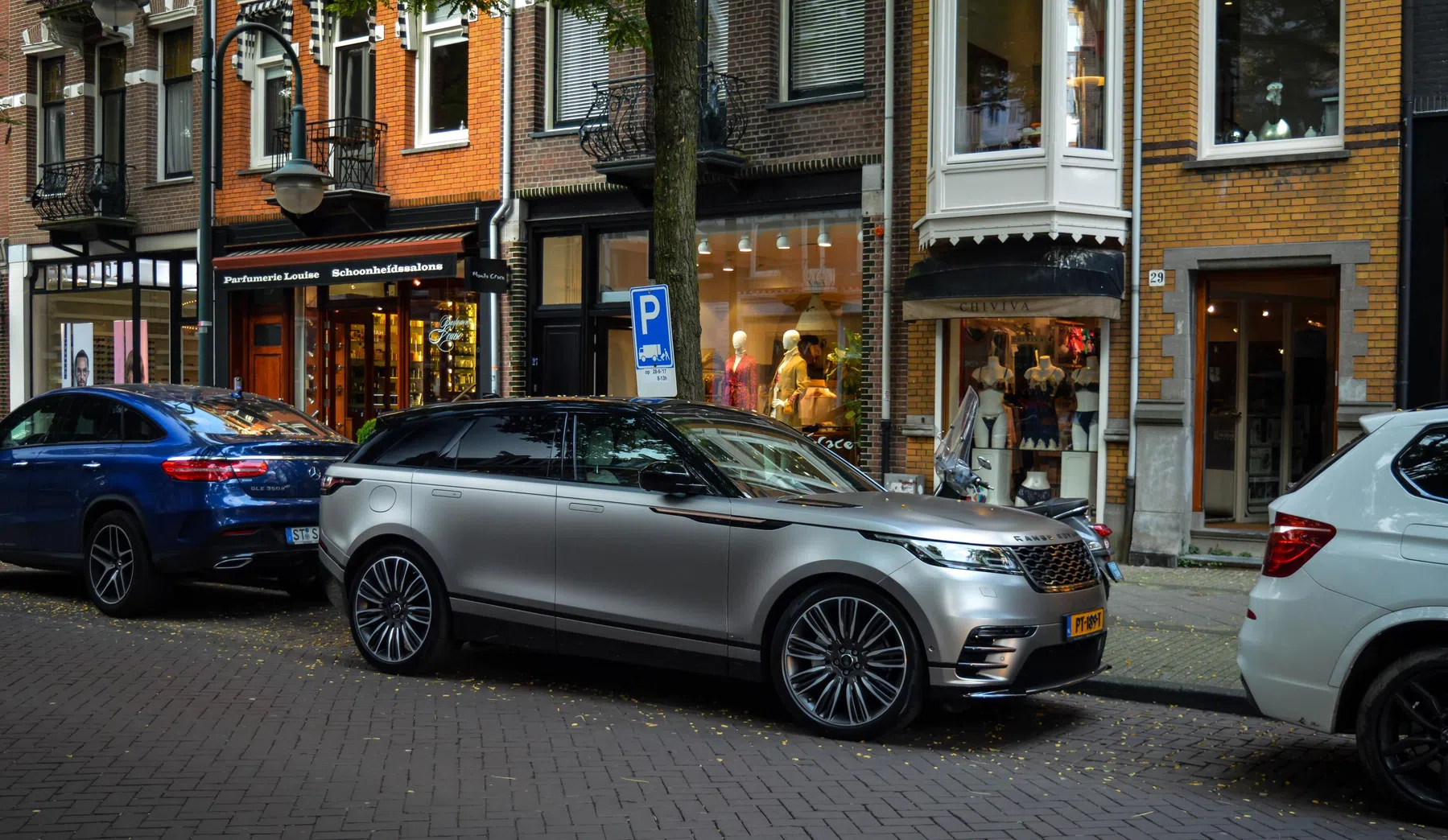 Velar R Dynamic!