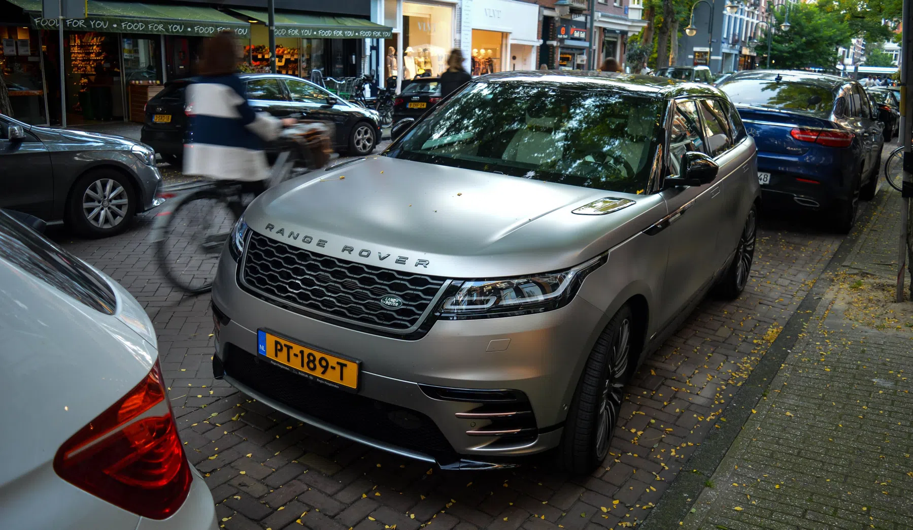 Velar R Dynamic!