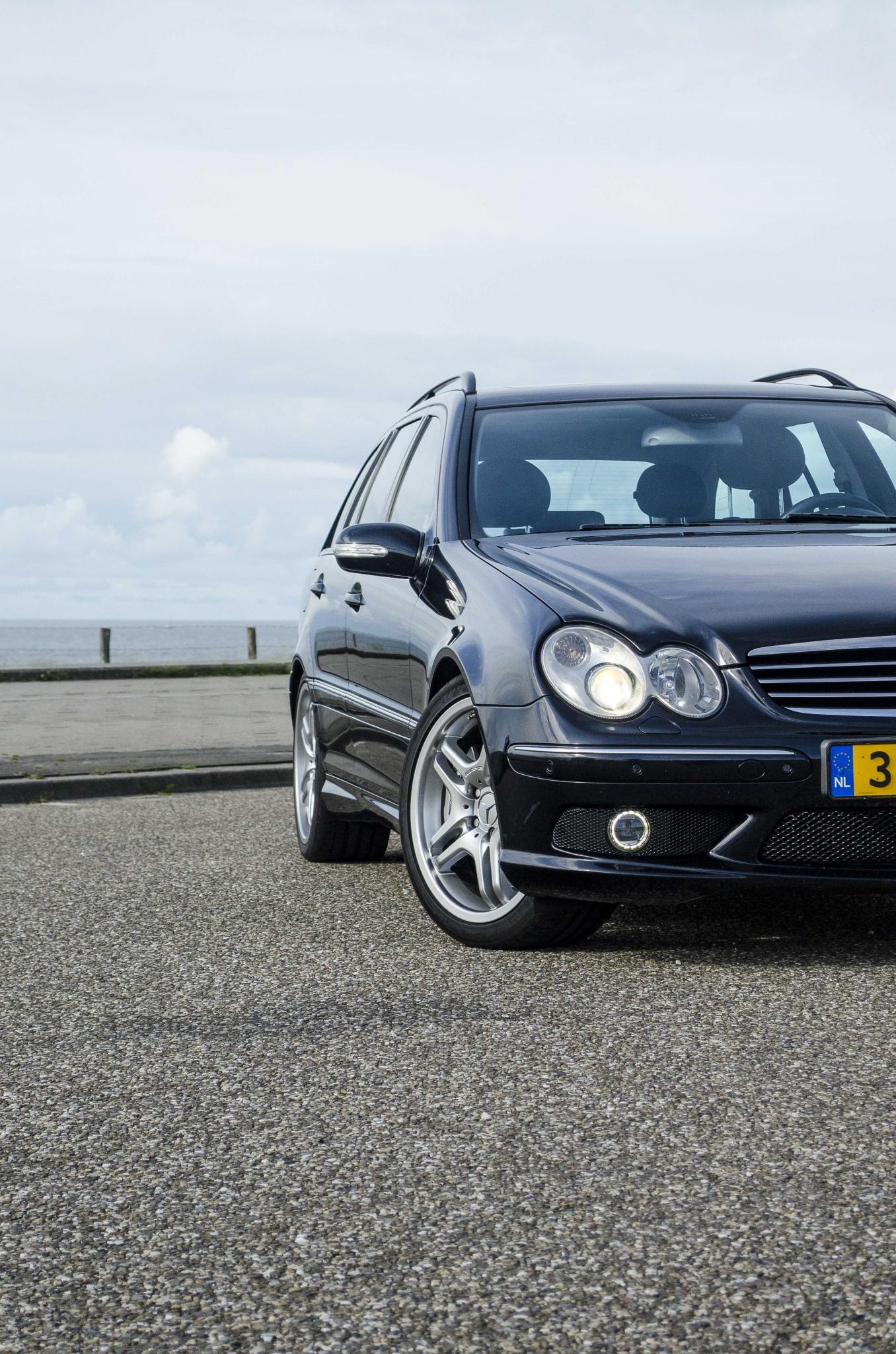 Mercedes-Benz C55 AMG