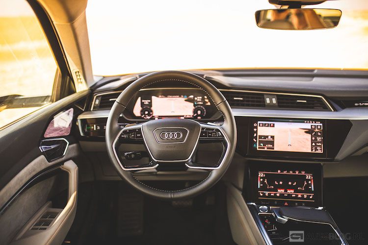 Audi e-tron: rijtest en video