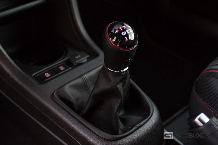 Volkswagen up! GTI rijtest en video