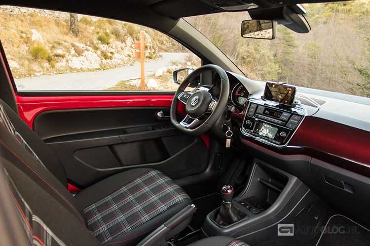 Volkswagen up! GTI rijtest en video
