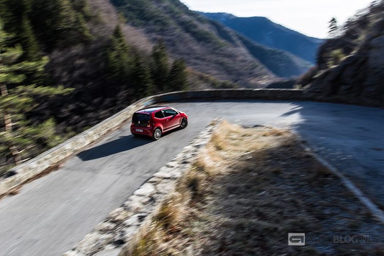 Volkswagen up! GTI rijtest en video