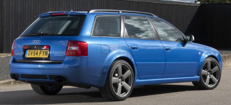 Audi RS6 Plus Avant (C5) 2004
