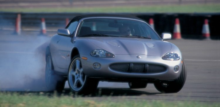 Jaguar XKR Silverstone '00