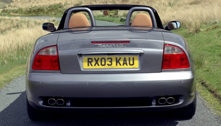 Maserati Spyder '01