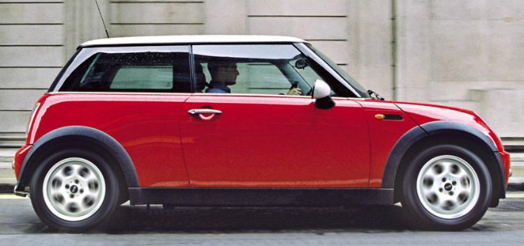 MINI Coper (R50) '04
