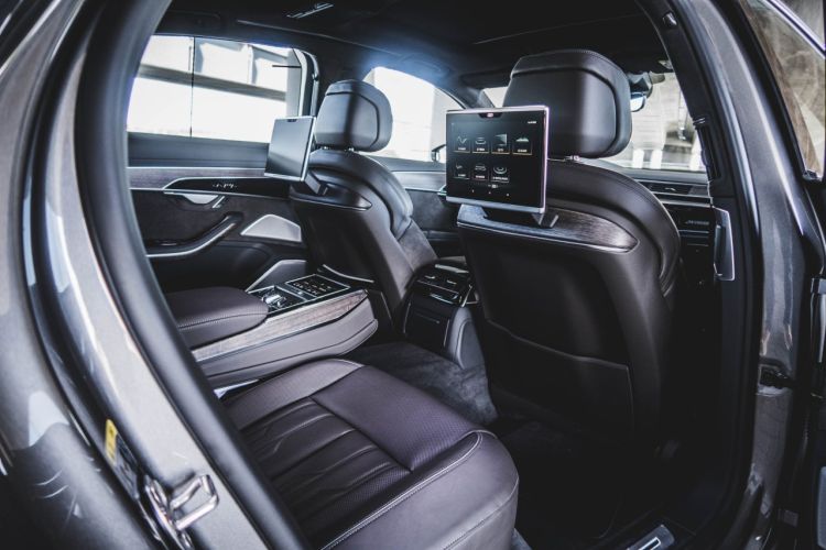 Audi A8L 50 TDI