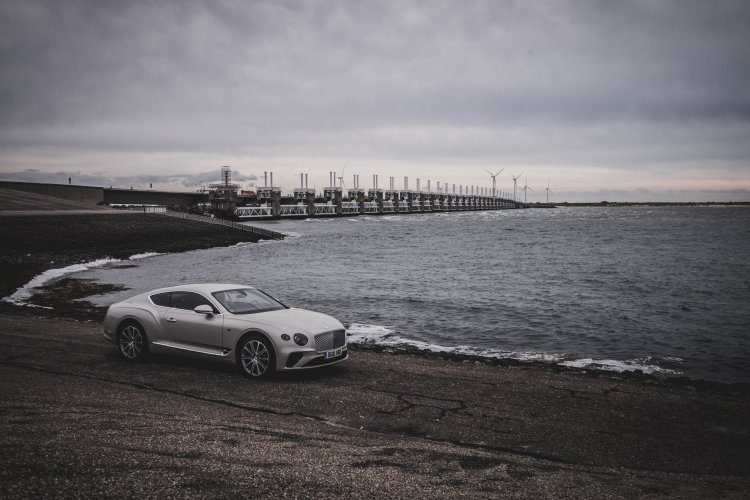 Bentley Continental GT W12