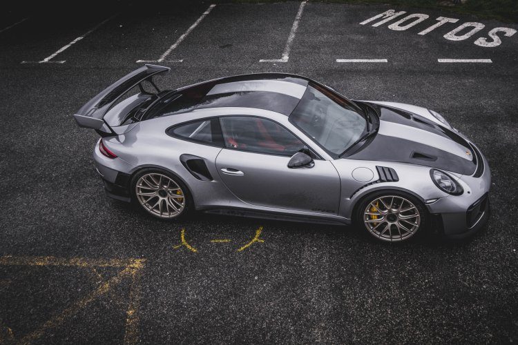Porsche 911 GT2 RS