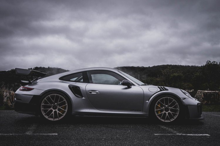 Porsche 911 GT2 RS
