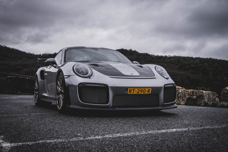 Porsche 911 GT2 RS