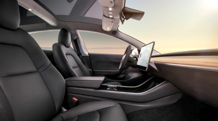 Tesla Model 3 '18