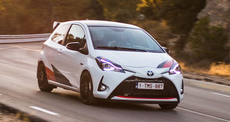 Toyota Yaris GRMN rijtest en video