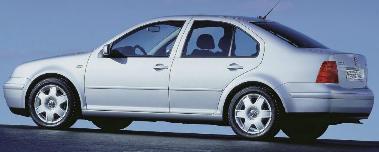 Volkswagen Bora V5
