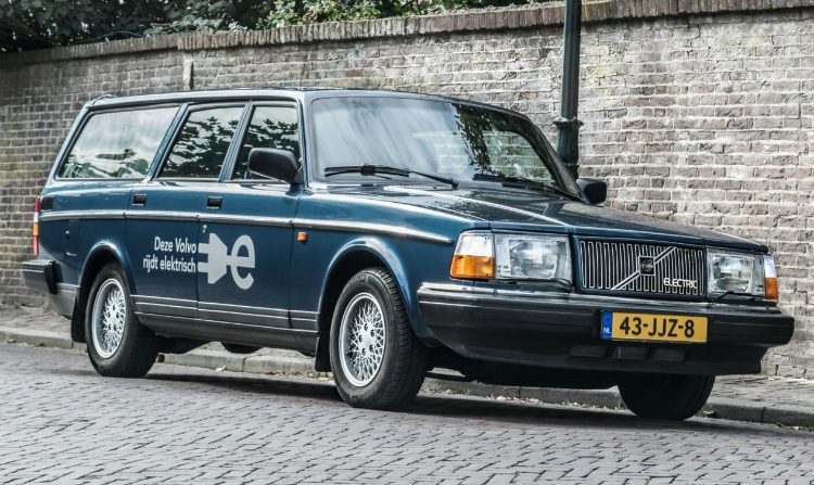 Volvo 240 Electric