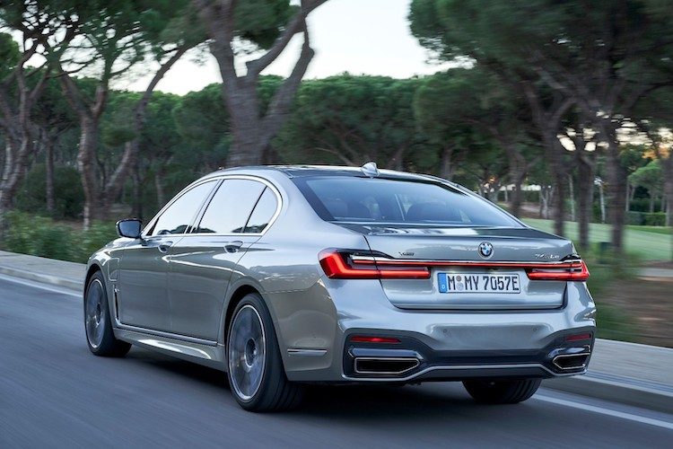 BMW 7 Serie 2019 (745e): rijtest en video