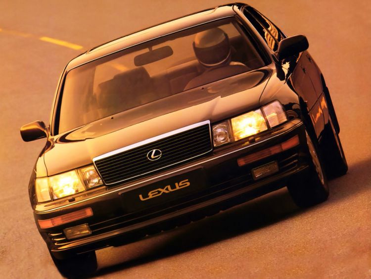 Lexus LS