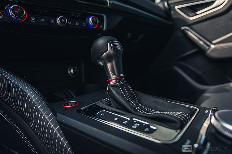 Audi SQ2 2019 rijtest en video