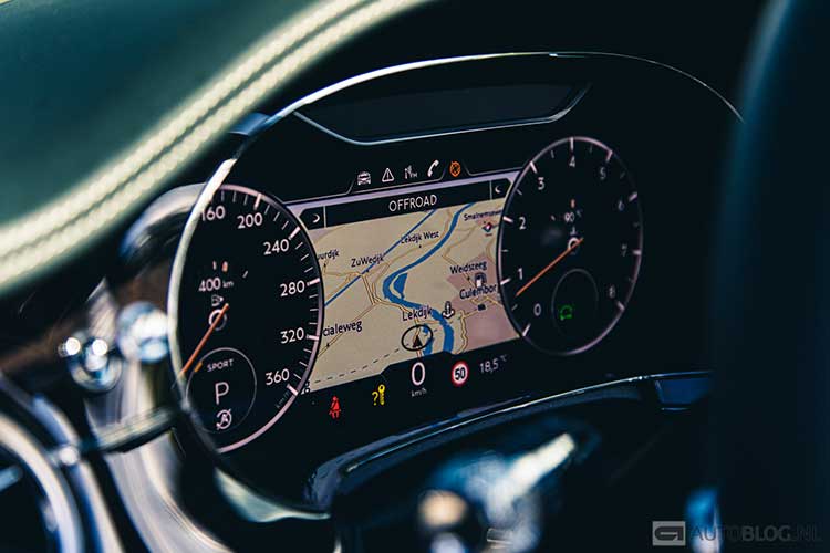 Bentley Continental GTC W12 rijtest en video