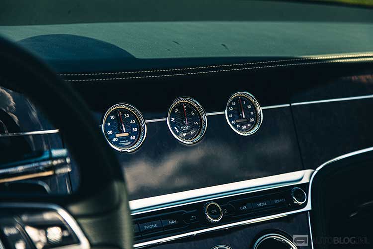 Bentley Continental GTC W12 rijtest en video