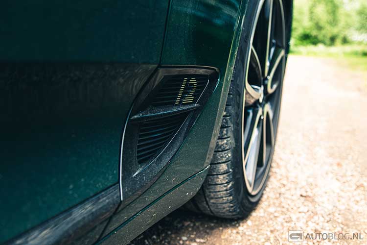 Bentley Continental GTC W12 rijtest en video