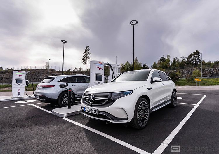 Mercedes Benz EQC 400 4MATIC rijtest en video