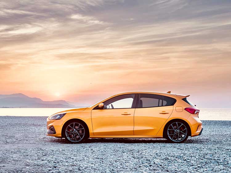 Ford Focus ST rijtest en video
