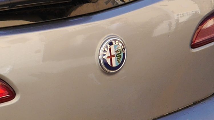Alfa Romeo logo