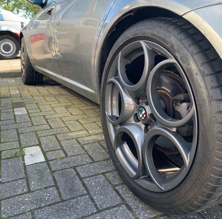 Alfa Romeo 159 Sportwagon 1.9 JTDm 8v Distinctive (939) '06