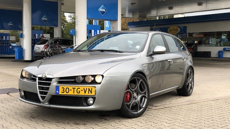 Alfa Romeo 159 Sportwagon 1.9 JTDm Distinctive (939A) '06