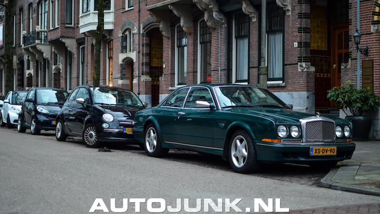 9 belachelijke dikke Bentley's op Nederlands kenteken