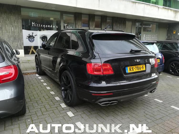 9 belachelijke dikke Bentley's op Nederlands kenteken