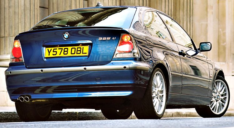 BMW 325ti Compact (E46) '01
