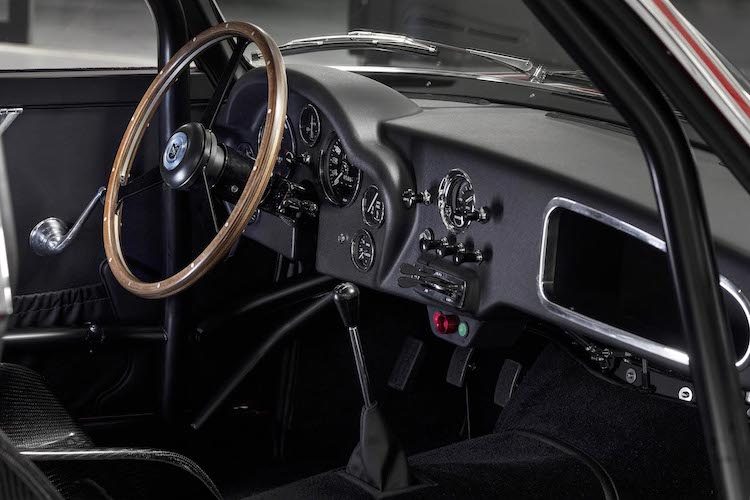 Dit is de eerste Aston Martin DB4 GT Zagato Continuation