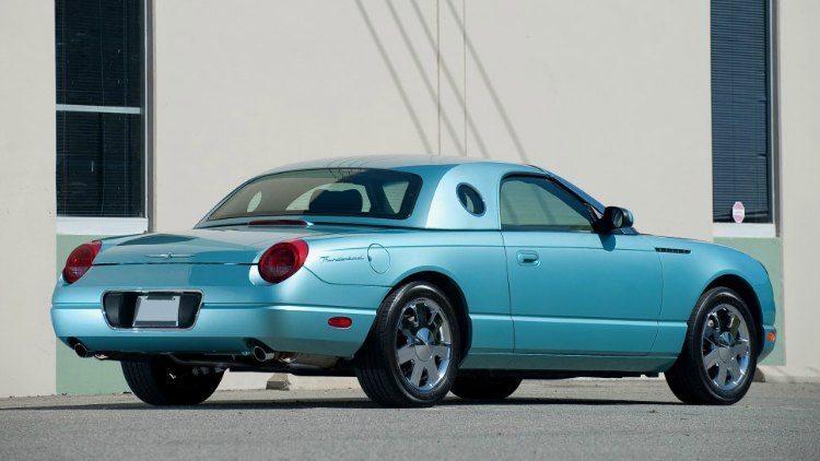 Ford Thunderbird '02