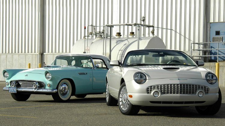 Ford Thunderbird '04