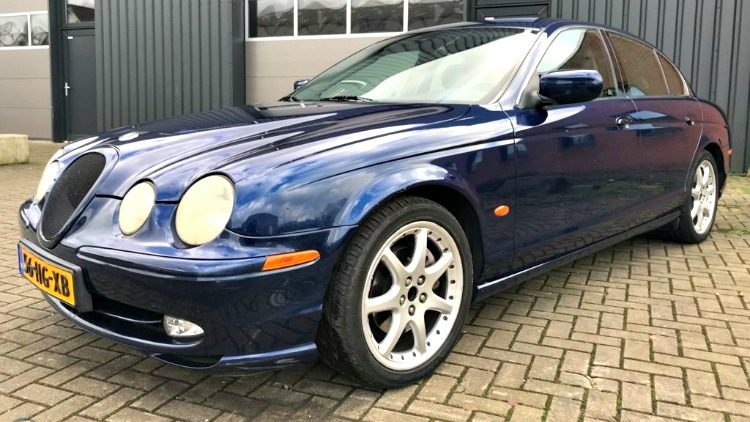 Jaguar S-Type V6 