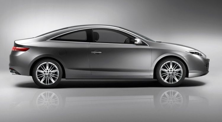 Laguna Coupé zijkant