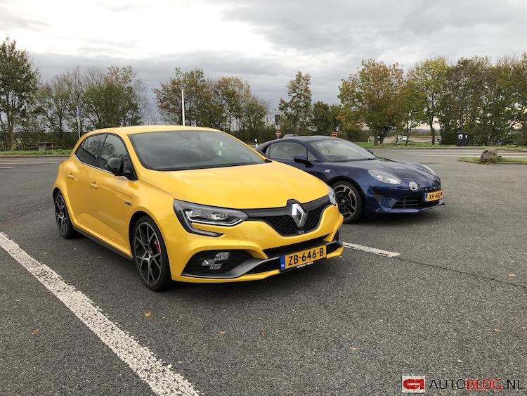 Autoblog Garage: Mégane R.S. Trophy vs A110: van welke word je blijer?