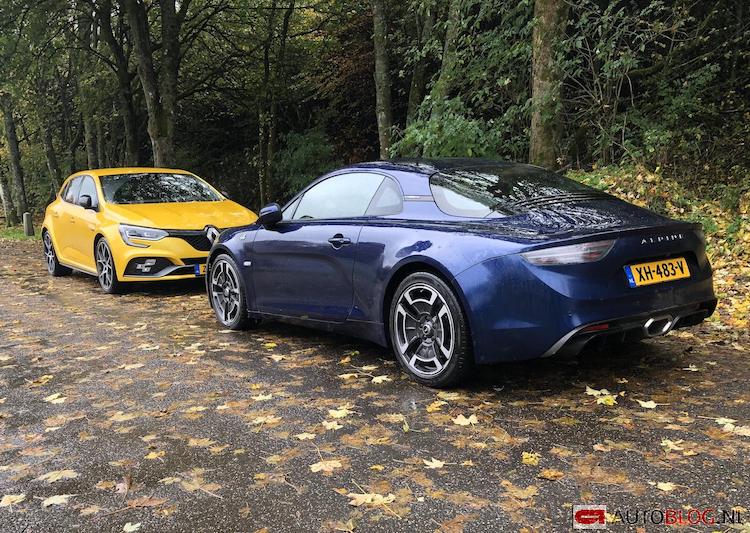 Autoblog Garage: Mégane R.S. Trophy vs A110: van welke word je blijer?