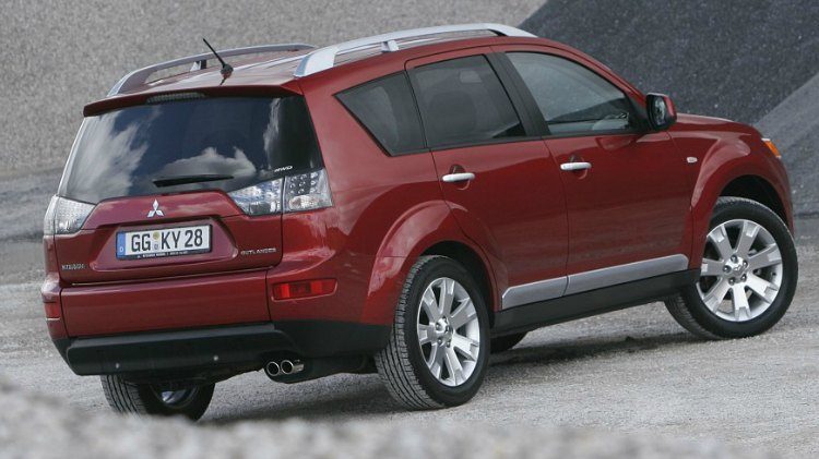 Mitsubishi Outlander (ZG) '08
