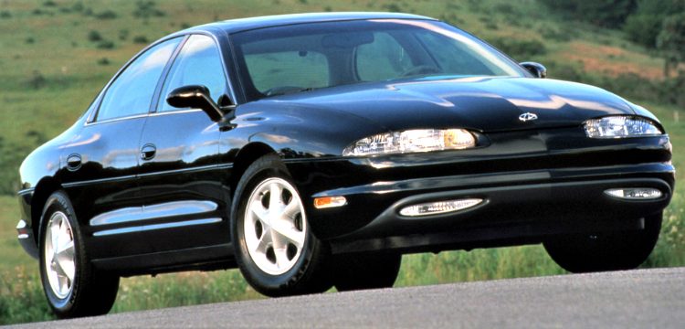 Oldsmobile Aurora '95