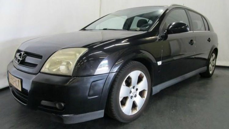 Opel Signum 2.0 Turbo